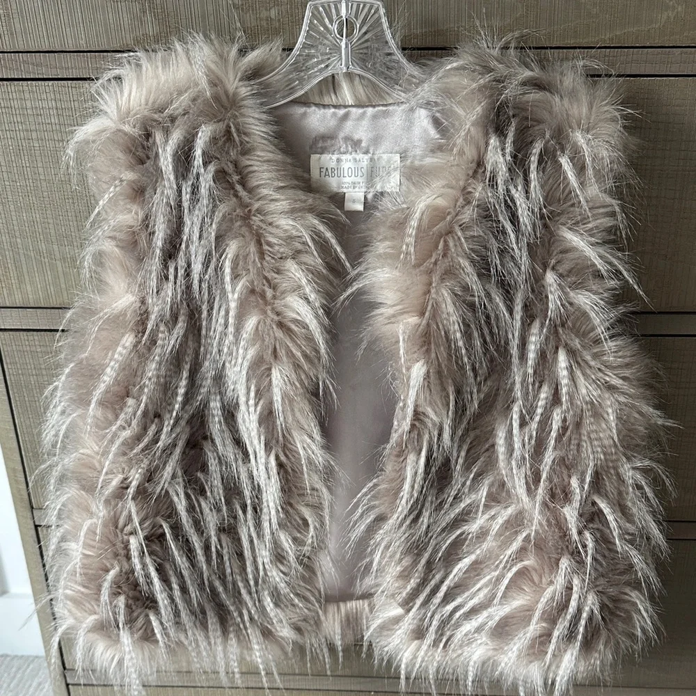 Fabulous Furs Cropped Faux Fur Vest - Silver/Beige - Picture 4 of 5